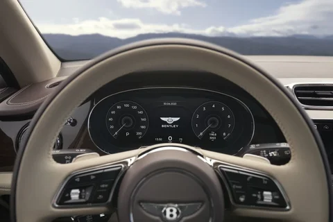 Bentley Bentayga V8 S 2021 view 2