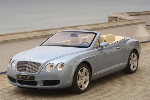 Bentley Continental GTC 2006 view 11