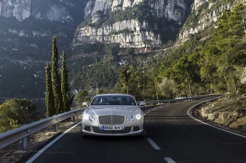 Bentley Continental GT W12 2014 view 3