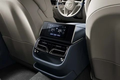 Bentley Flying Spur 4.0 V8 2022 view 6