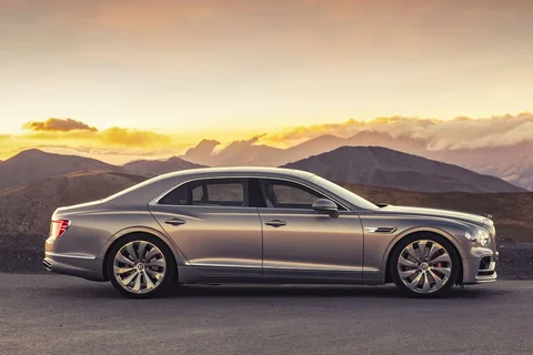 Bentley Flying Spur 4.0 V8 2022 view 7
