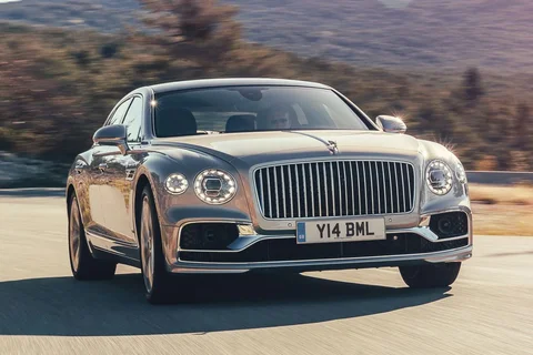 Bentley Flying Spur 4.0 V8 2022 view 10