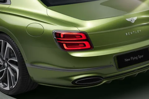 Bentley Flying Spur 4.0 V8 PHEV 2026 view 11