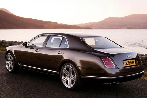 Bentley Mulsanne 6.8 2010 view 12