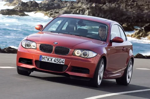 BMW 1er 123d Coupé 2008 view 8