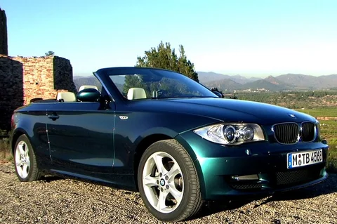 BMW 1er 120i Cabrio 2008 view 7