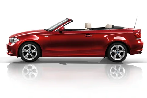 BMW 1er 120i Cabrio 2011 view 5