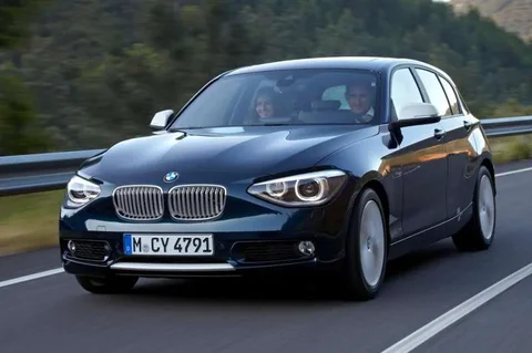 BMW Seria 1 118i 2011 view 7
