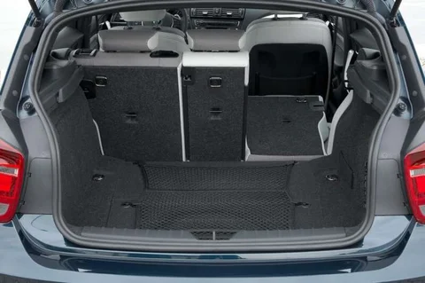 BMW 1-Series 114d High Executive 2013 view 5