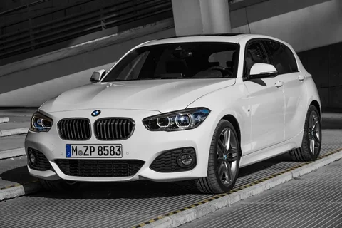 BMW 1-Series 118i EfficientDynamics 2015 view 4