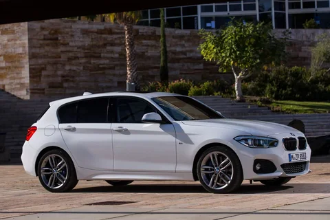 BMW 1-Series 118i EfficientDynamics 2015 view 5