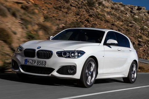 BMW 1-Series 118i EfficientDynamics 2015 view 12