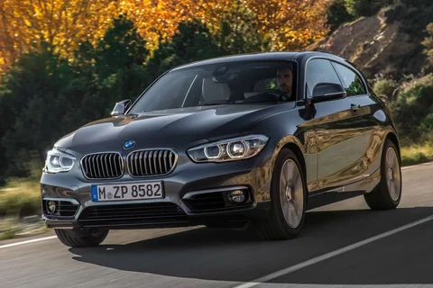 BMW Serija 1 118i EfficientDynamics 2015 view 7