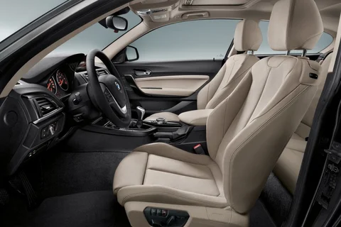 BMW Serija 1 118i EfficientDynamics 2015 view 12