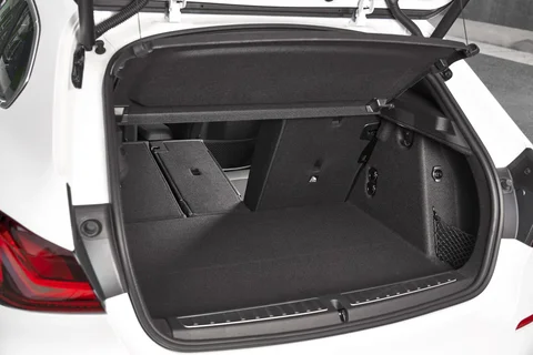 BMW 1-Series 116i 2020 view 9