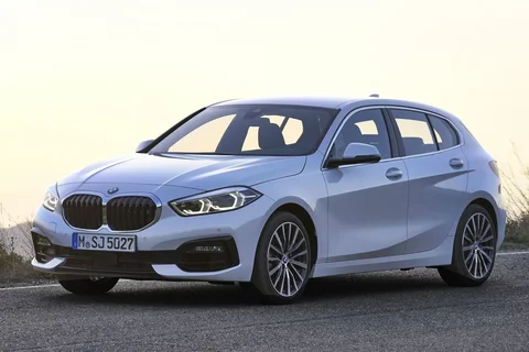 BMW 1-Series 116i 2020 view 11