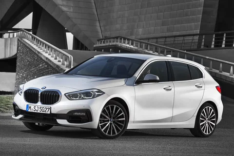 BMW 1-Series 116i 2020 view 12