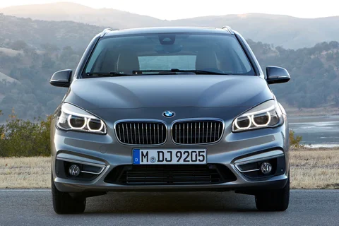 BMW Řada 2 Tourer 220d Active Tourer 2014 view 12
