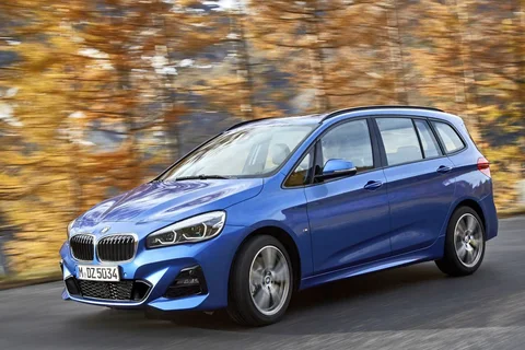 BMW 2er Tourer 220d Gran Tourer 2018 view 8