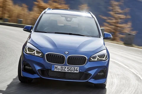 BMW 2er Tourer 220d Gran Tourer 2018 view 10