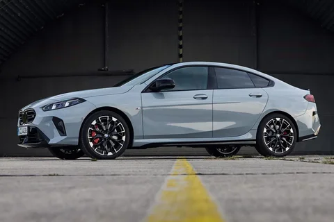 BMW 2er 218d Gran Coupé 2024 view 5