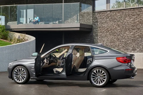 BMW 3er GT 330d Gran Turismo 2016 view 8