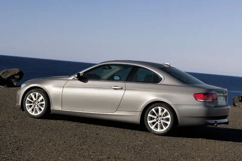 BMW 3er 330d Coupé Executive 2006 view 5