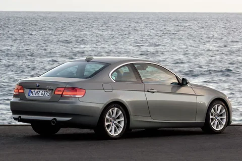 BMW 3er 330d Coupé Executive 2006 view 7