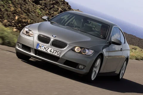 BMW 3er 330d Coupé Executive 2006 view 11