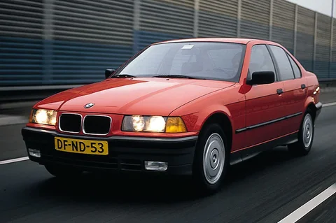 BMW Serija 3 318tds 1994 view 3
