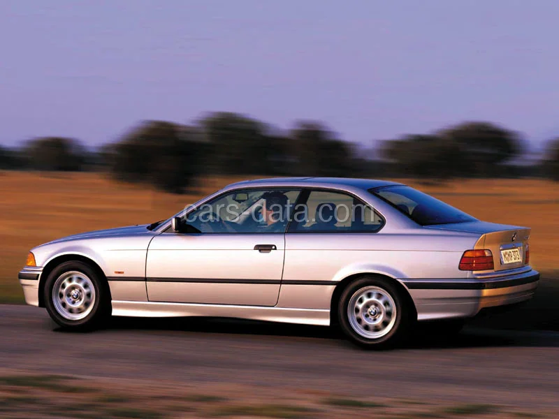 BMW 3er 320i Coupé 1992 front view