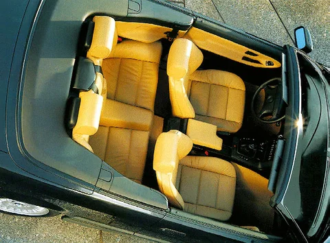 BMW 3er 320i Cabrio 1994 view 4