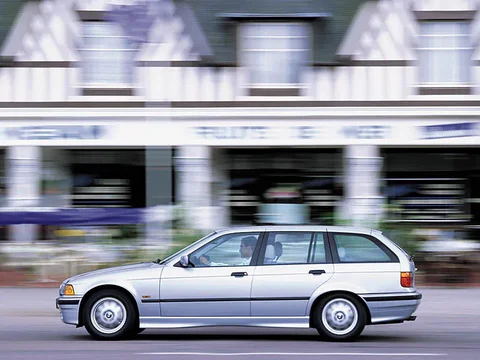 BMW 3er 318tds touring 1995 view 2