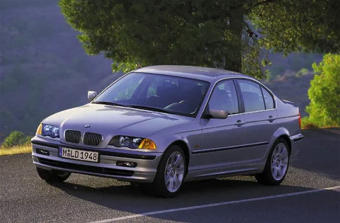 BMW Serija 3 320i 2000 view 2