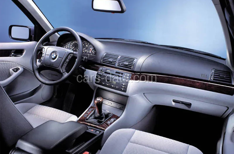 BMW 3er 330d touring 2000 front view