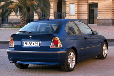 BMW Řada 3 318ti Compact 2001 view 10