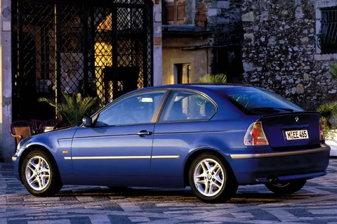 BMW Řada 3 318ti Compact 2001 view 9
