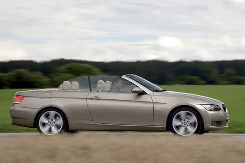 BMW 3-Series 320i Cabrio 2007 view 12