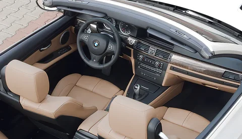 BMW Řada 3 M3 Cabrio 2008 view 2