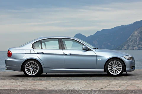 BMW 3er 320d 2010 view 7