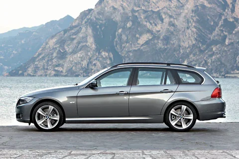 BMW 3-Series 335d Touring 2008 view 7