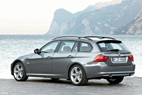 BMW 3-Series 335d Touring 2008 view 8