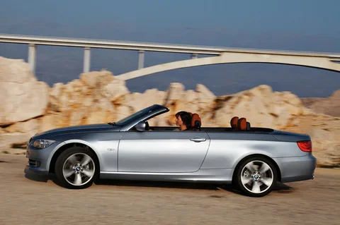 BMW 3er 320d Cabrio 2010 view 7