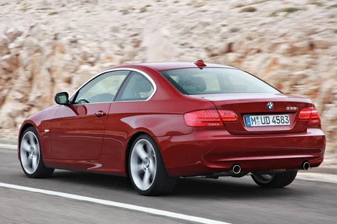 BMW 3er 325d Coupé 2010 view 4