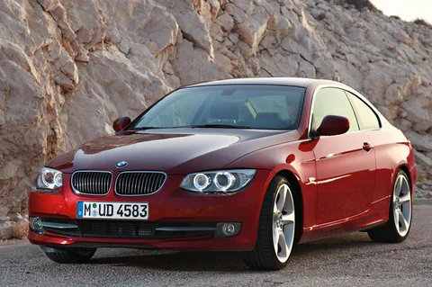 BMW 3er 325d Coupé 2010 view 10
