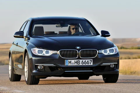 BMW 3-serie 330d 2012 view 5
