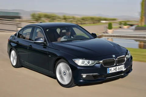 BMW 3-serie 330d 2012 view 6