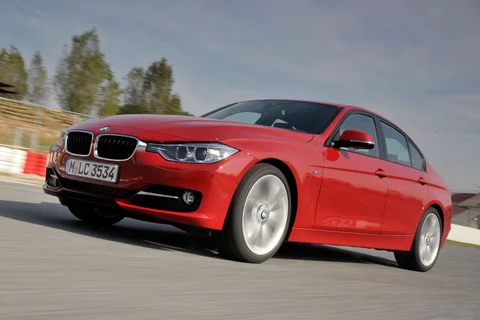 BMW 3-serie 330d 2012 view 8