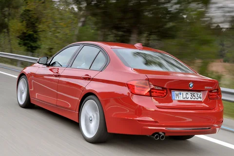 BMW 3-serie 330d 2012 view 12
