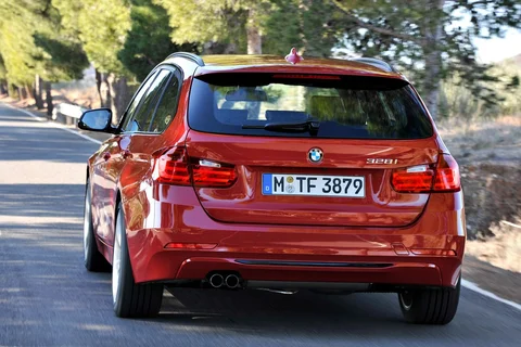 BMW 3er 330d Touring Executive 2012 view 2